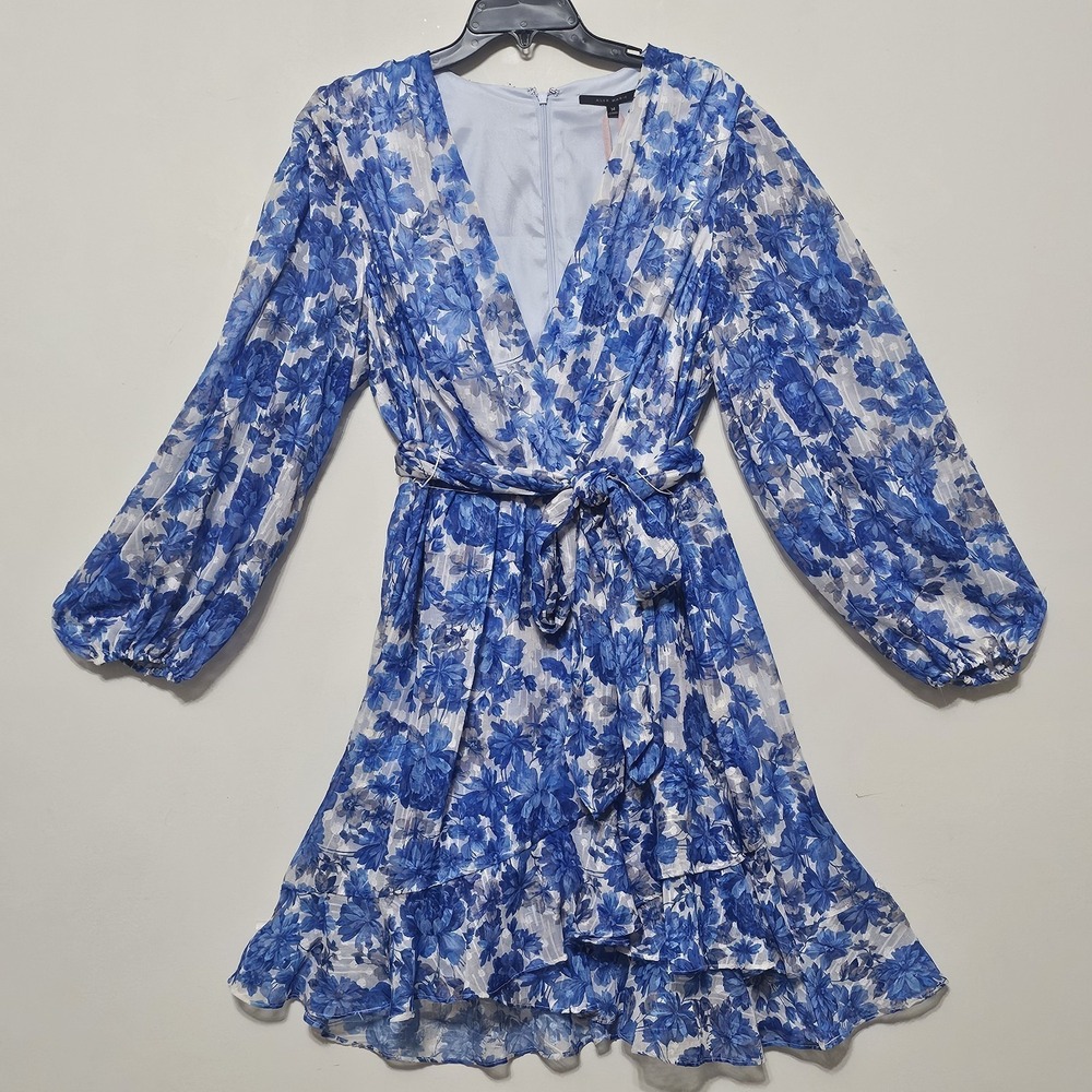 Alexis Marie Dress 6 White Blue Vneck long Sleeve Knee-length Faux Wrap New 739